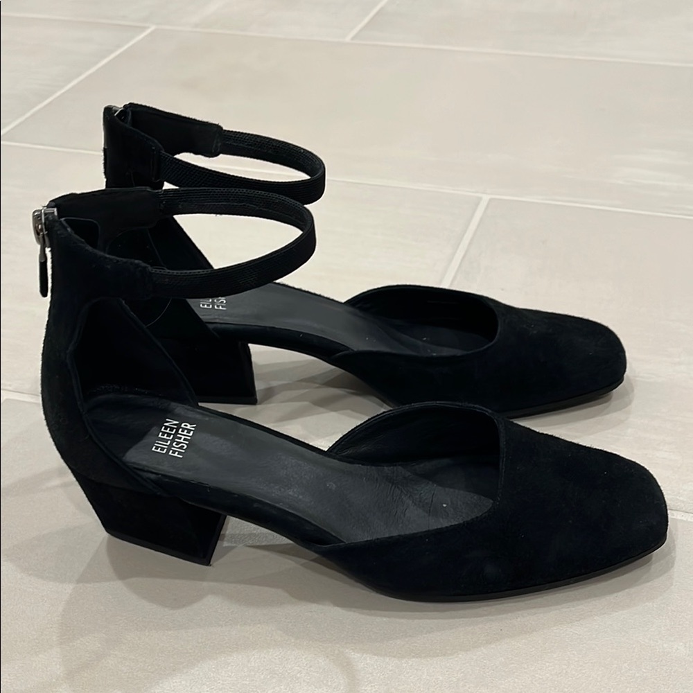 Eileen Fisher Women's Black Suede Heels